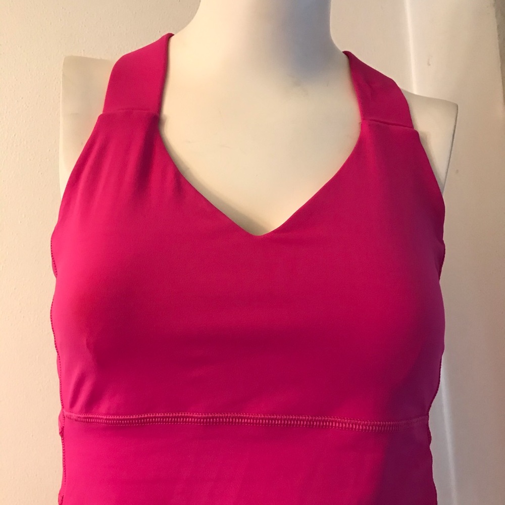 Lululemon adorable hot pink ladies top - Picture 2 of 6